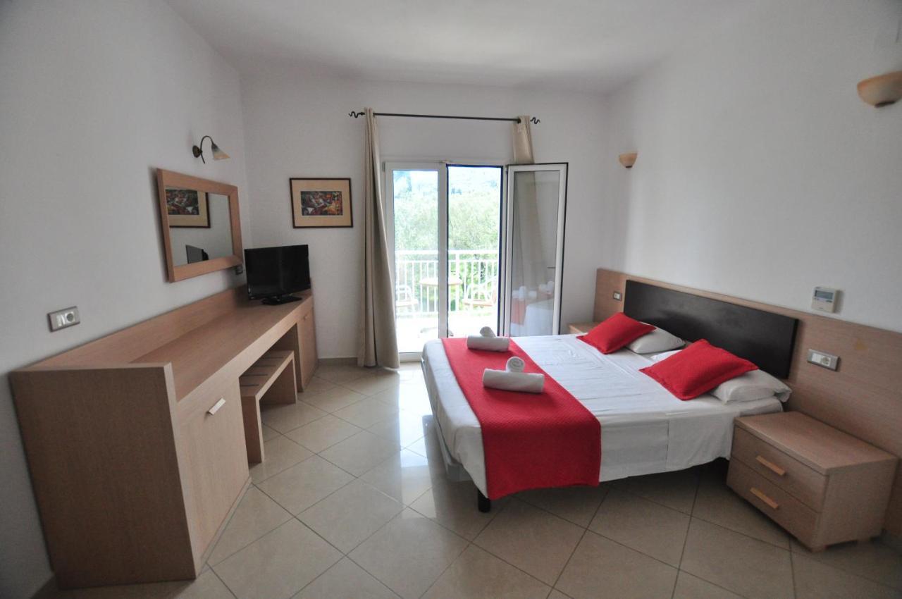 Michelangelo Resort Kassiopi Esterno foto