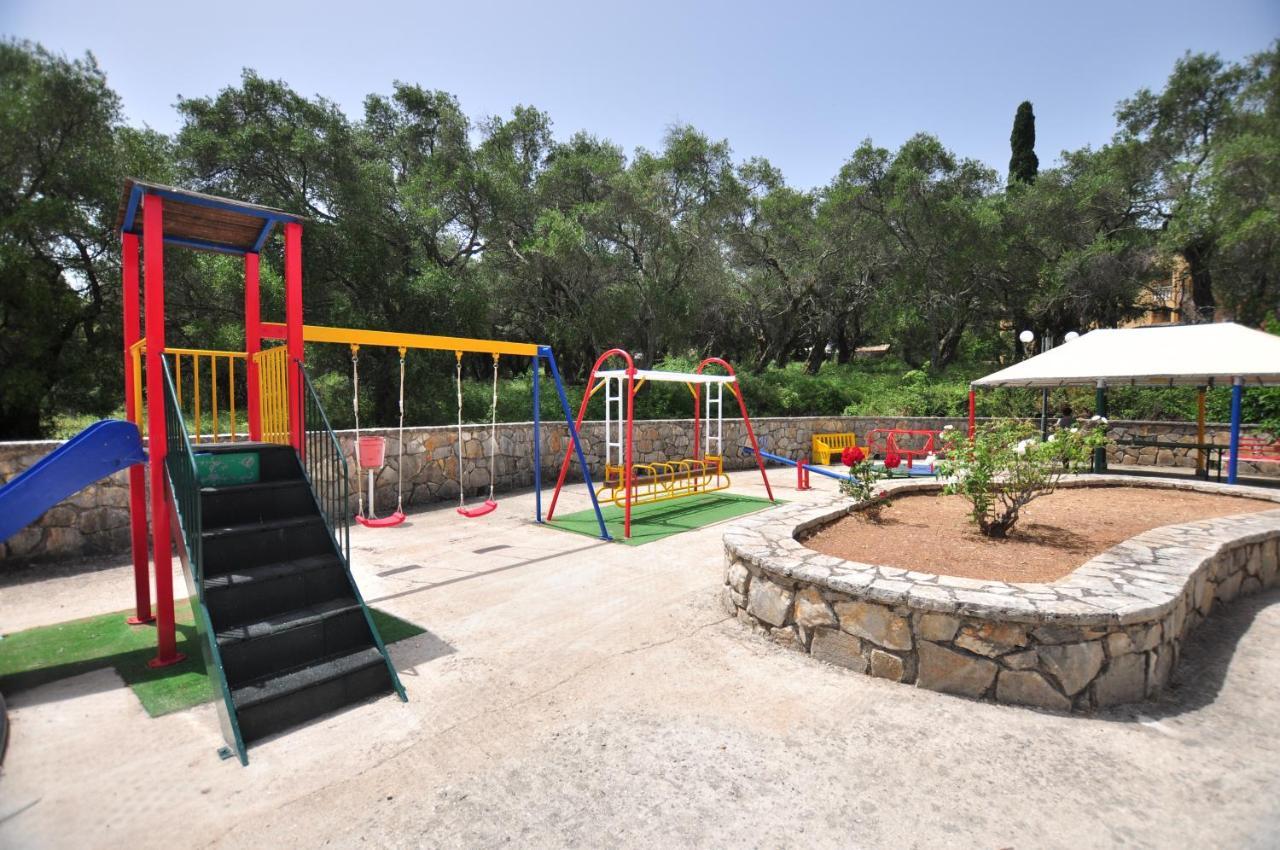 Michelangelo Resort Kassiopi Esterno foto
