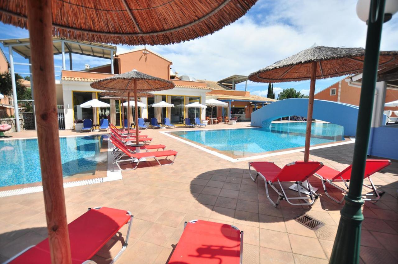 Michelangelo Resort Kassiopi Esterno foto