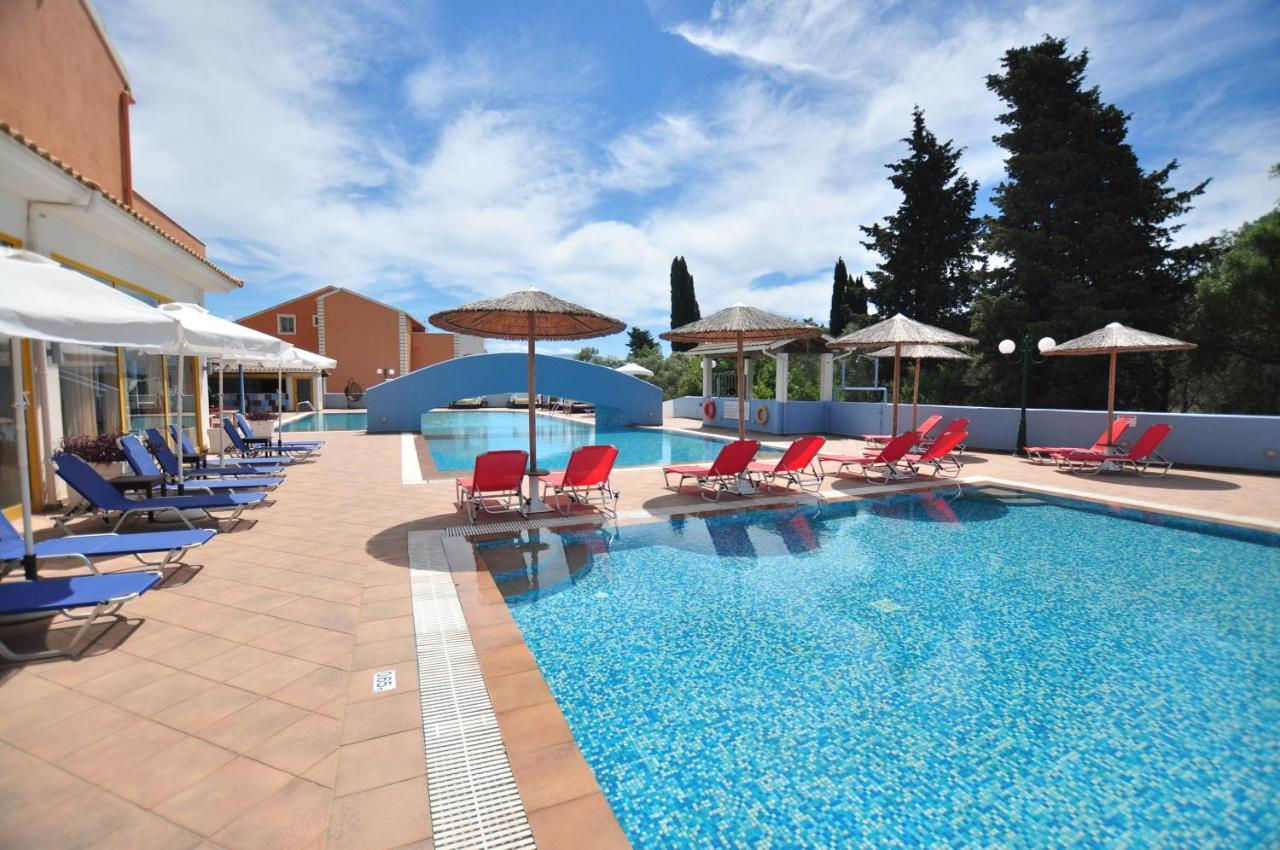 Michelangelo Resort Kassiopi Esterno foto