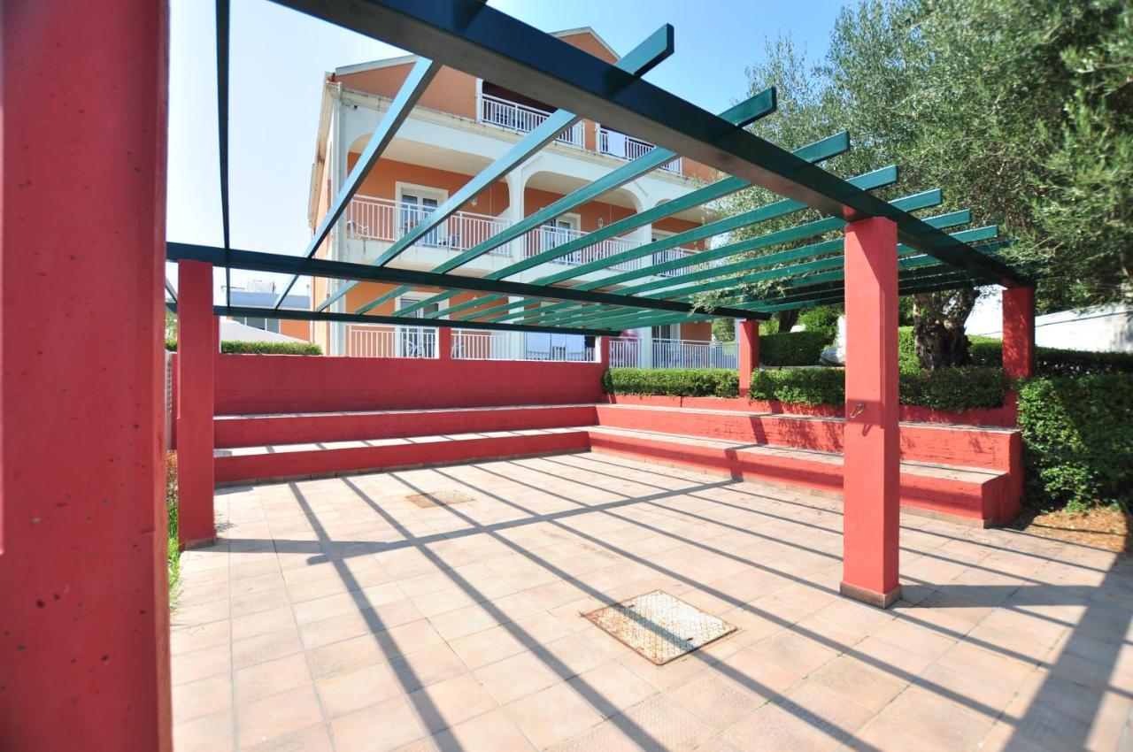 Michelangelo Resort Kassiopi Esterno foto