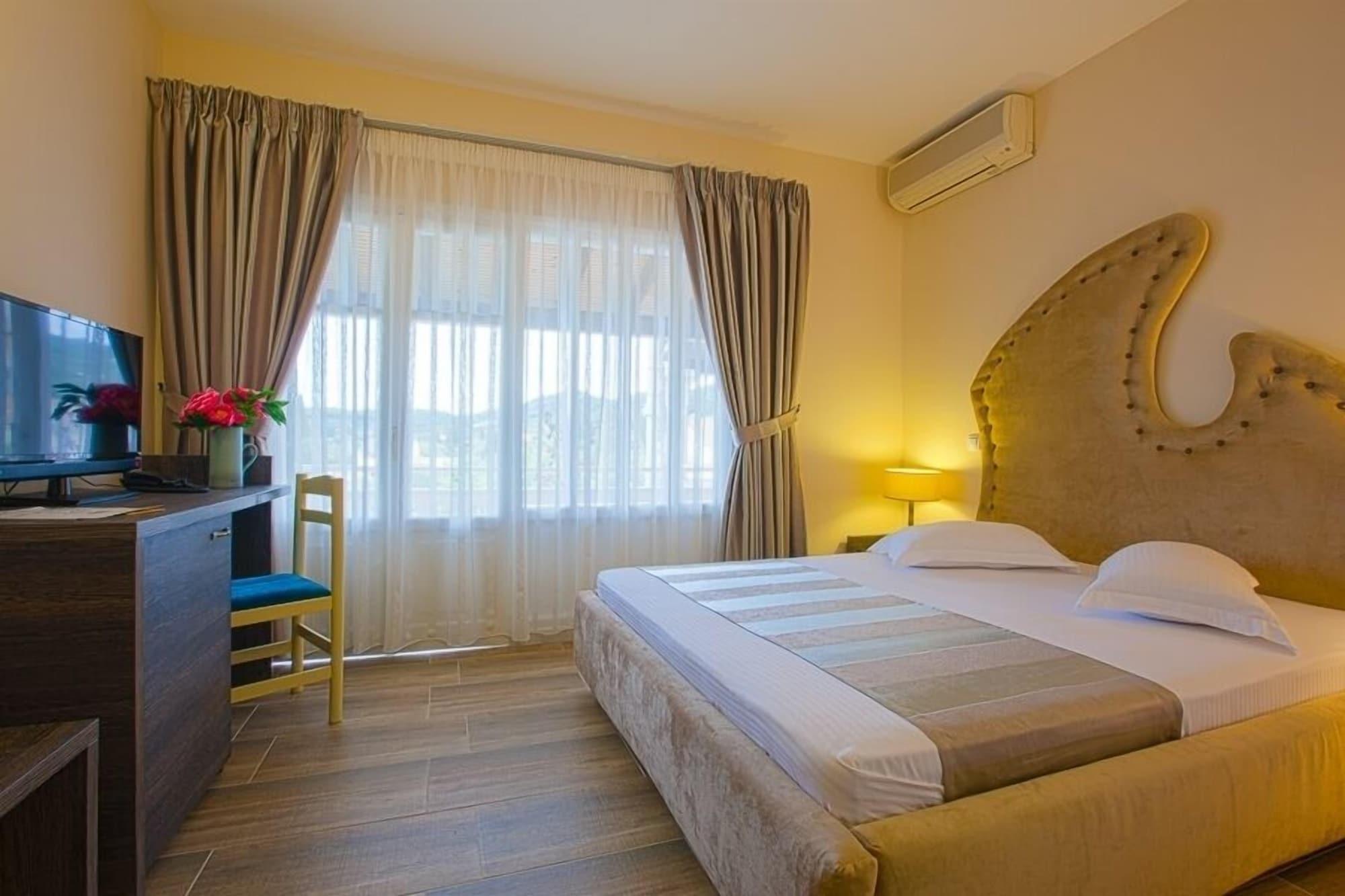 Michelangelo Resort Kassiopi Esterno foto